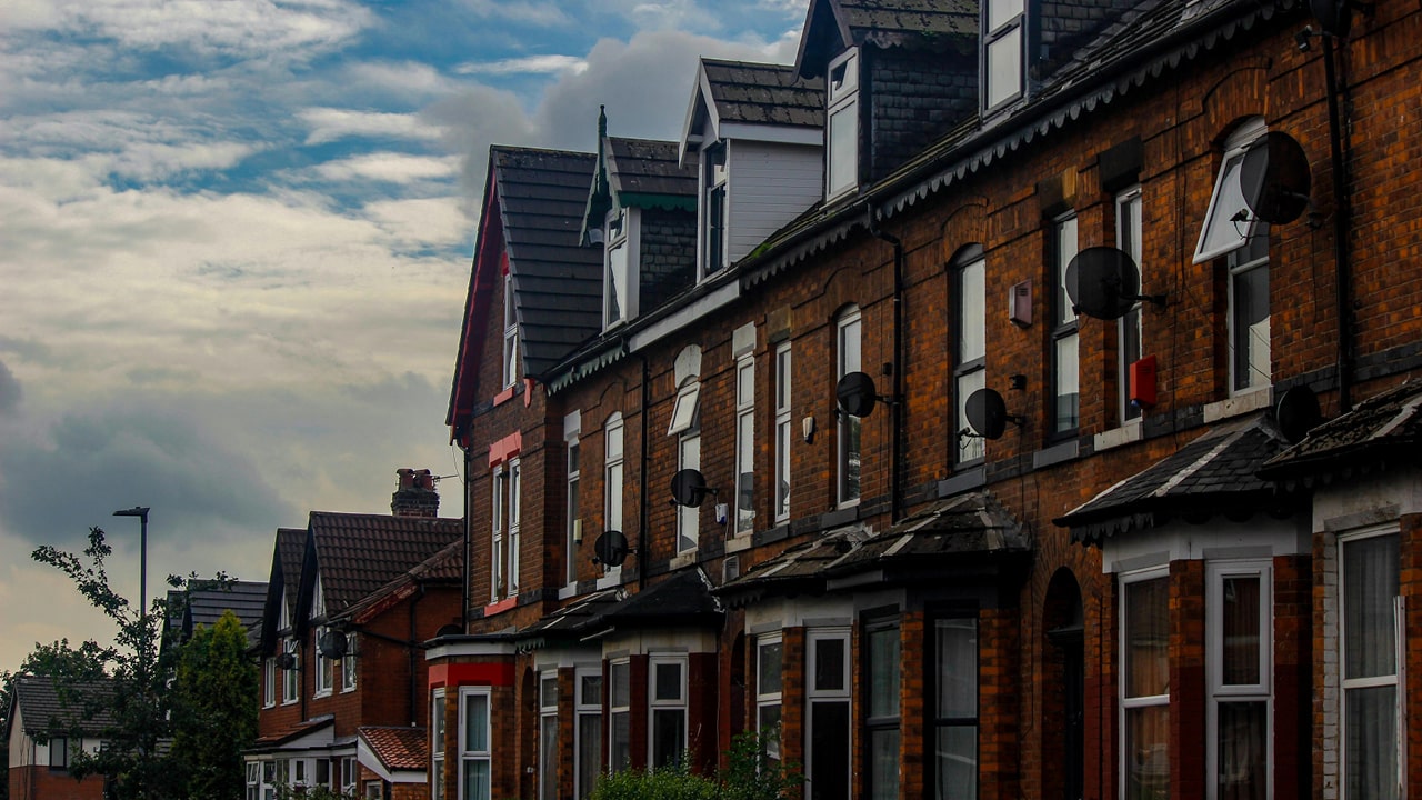 At-home-on-the-railway-image